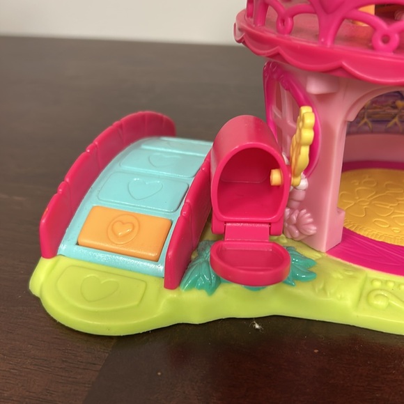 My Little Pony Ponyville House - Picture 8 of 9